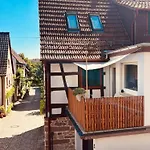 Bei Tante Lotte - Zuhause Im Modernen Fachwerkhaus アパート